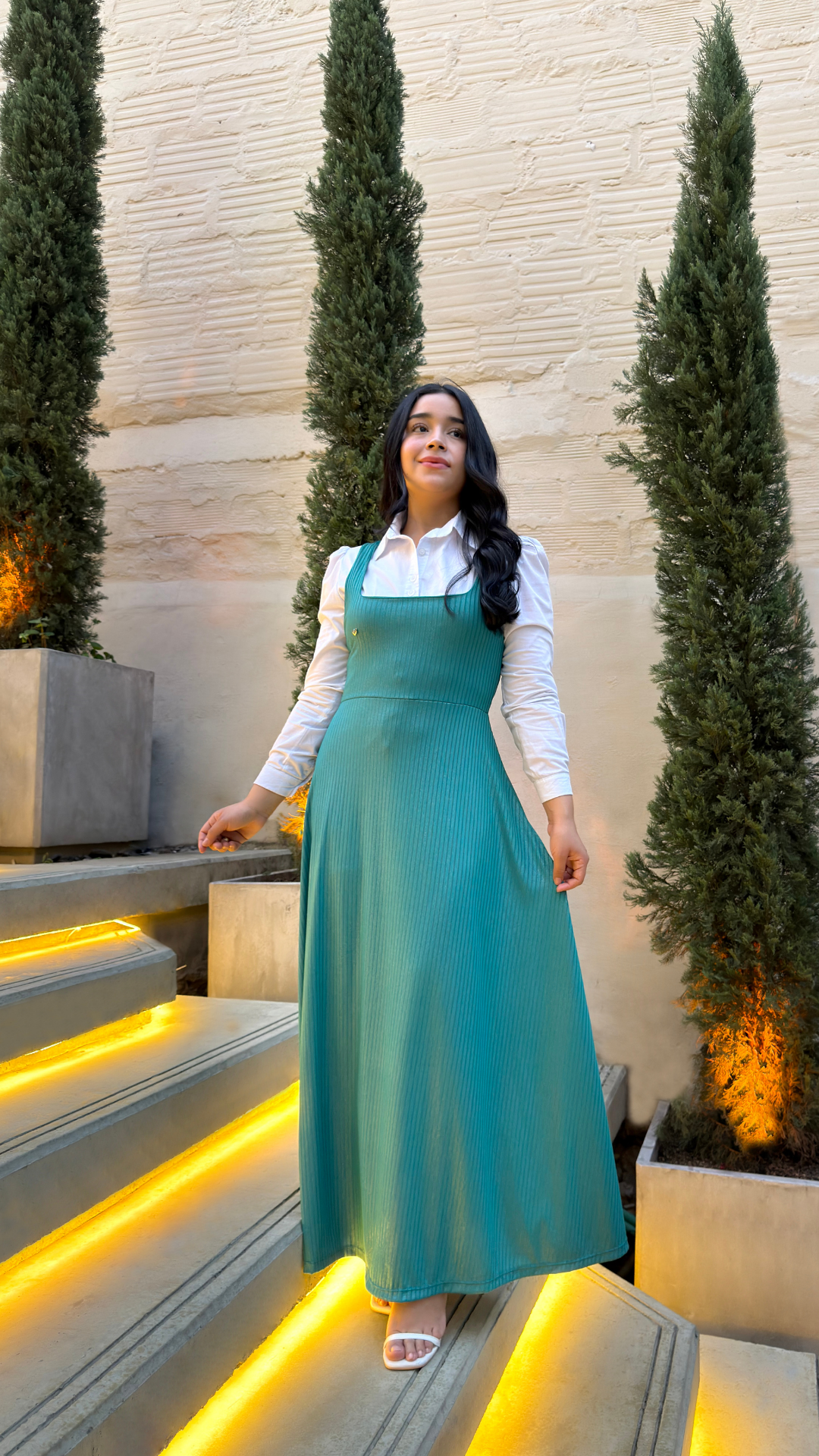 VESTIDO CAPRI