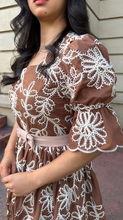 VESTIDO PIA COLECCIÓN BORDADOS